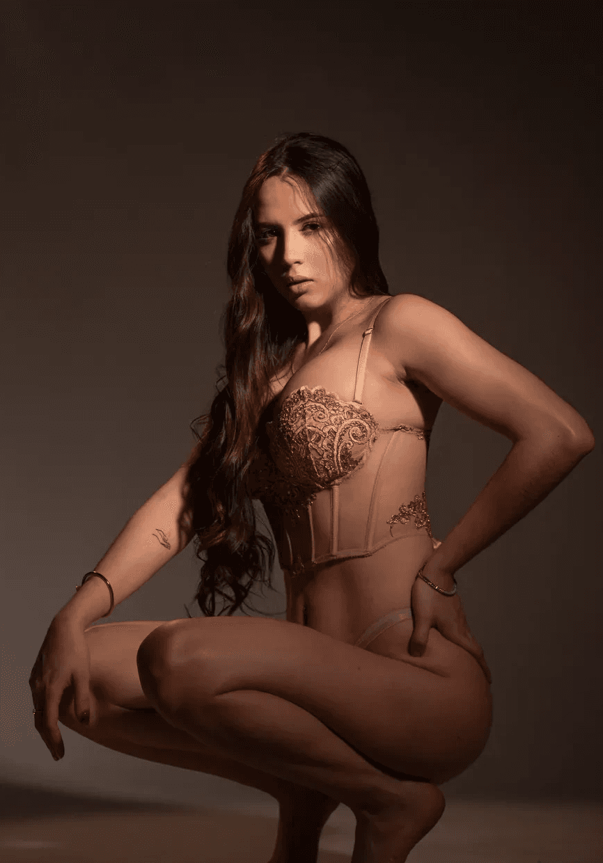 Modelo Evelyn Towers - The Webcam Company