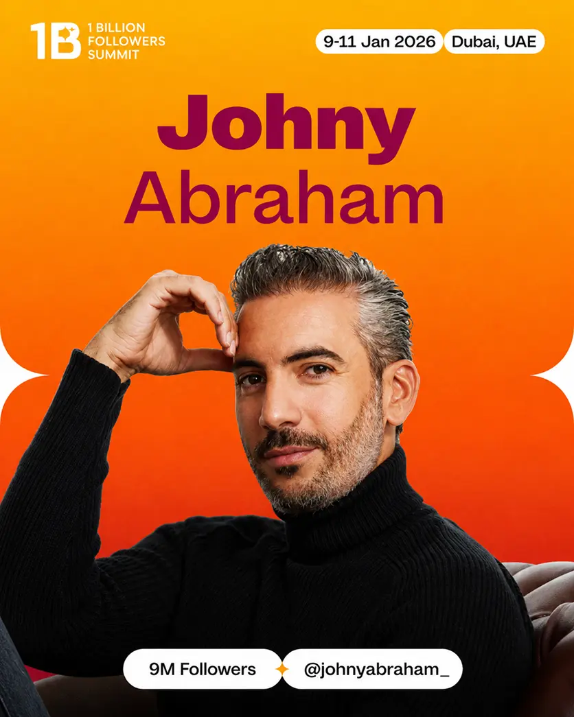 Cartel del 1 Billion Followers Summit con Johnny Abraham.