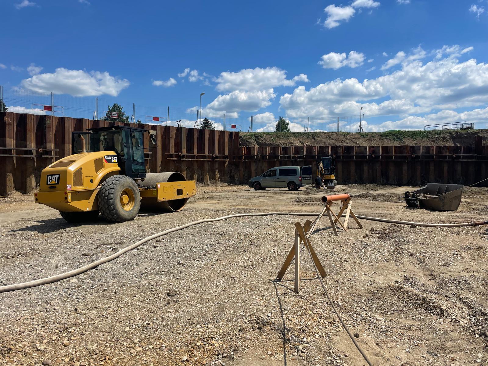 zemní práce válec