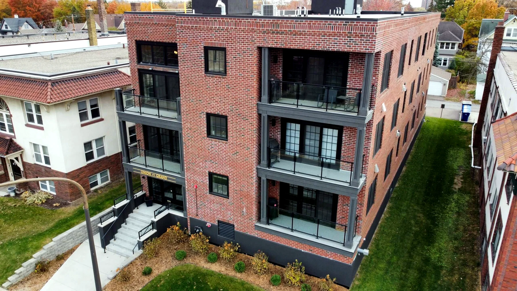 Birds eye view of condominiums in Minnesota built with Insulated Concrete Forms