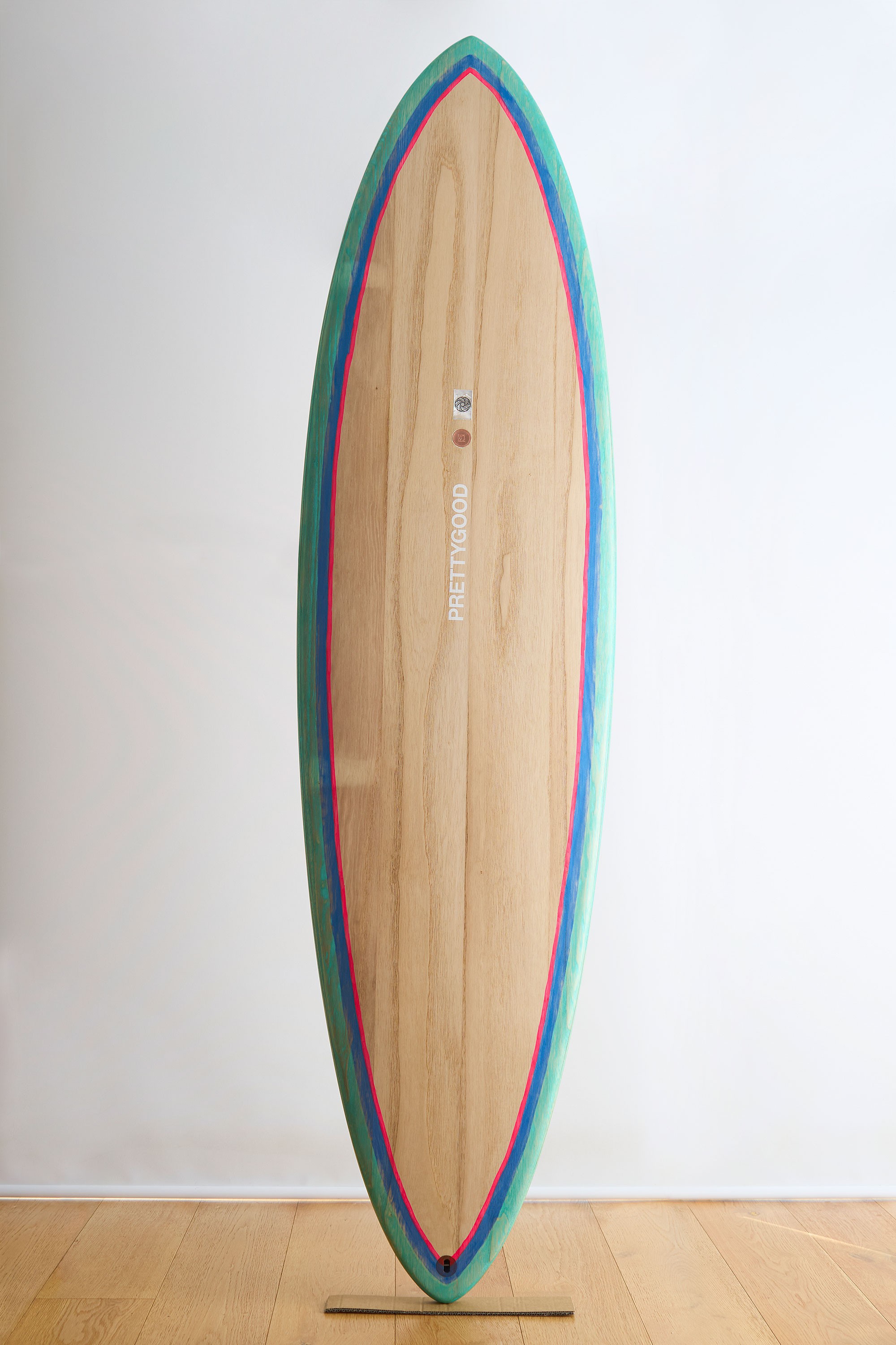 Wooden surfboard with clear grain