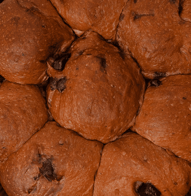 Brioche de Cacao con chispas de Chocolate centro