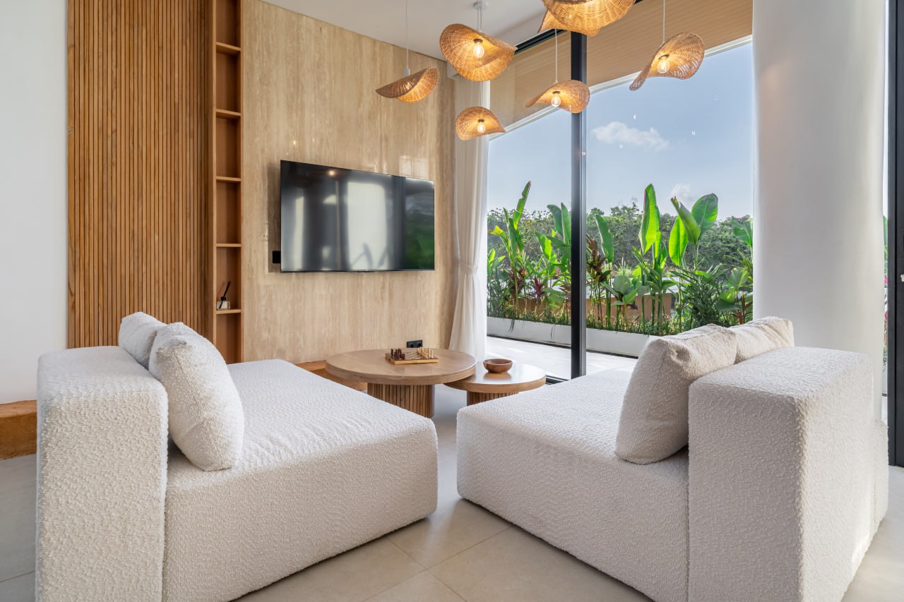 A completed 3-bedroom luxury villa in Ungasan, Bukit, located within a residential complex with 5-star hotel-style infrastructure