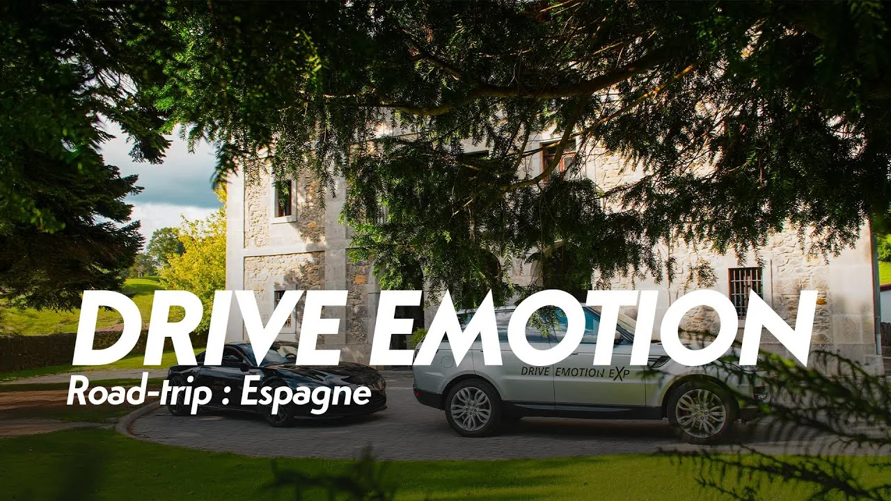 Couverture de la vidéo du road trip en Espagne, voiture Drive Emotion devant une demeure