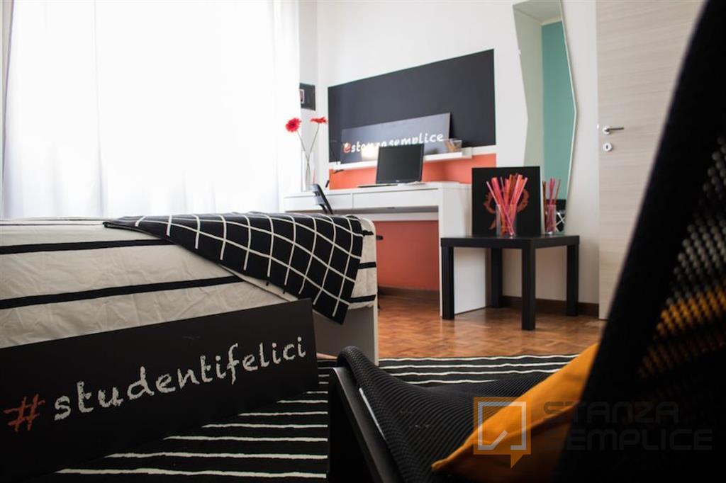 18 sqm room in Via Mantova, Brescia