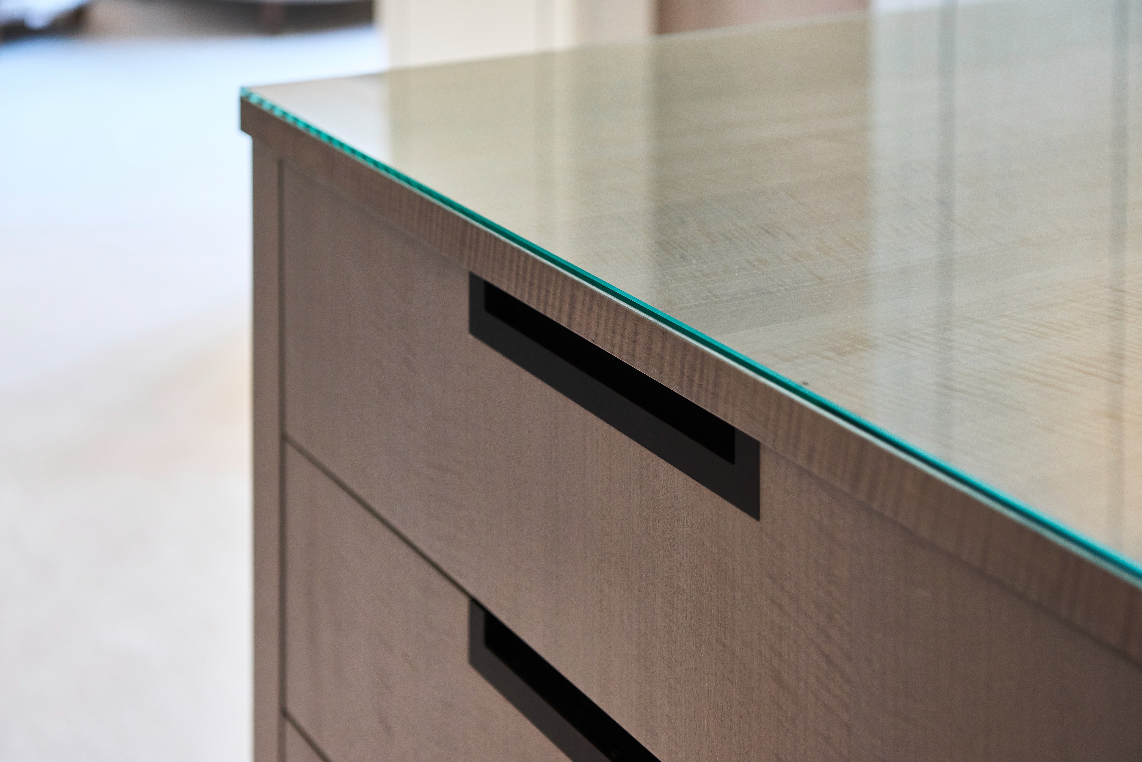 Flush fumed oak central dressing room island with glass top veneer, Sevenoaks, Kent