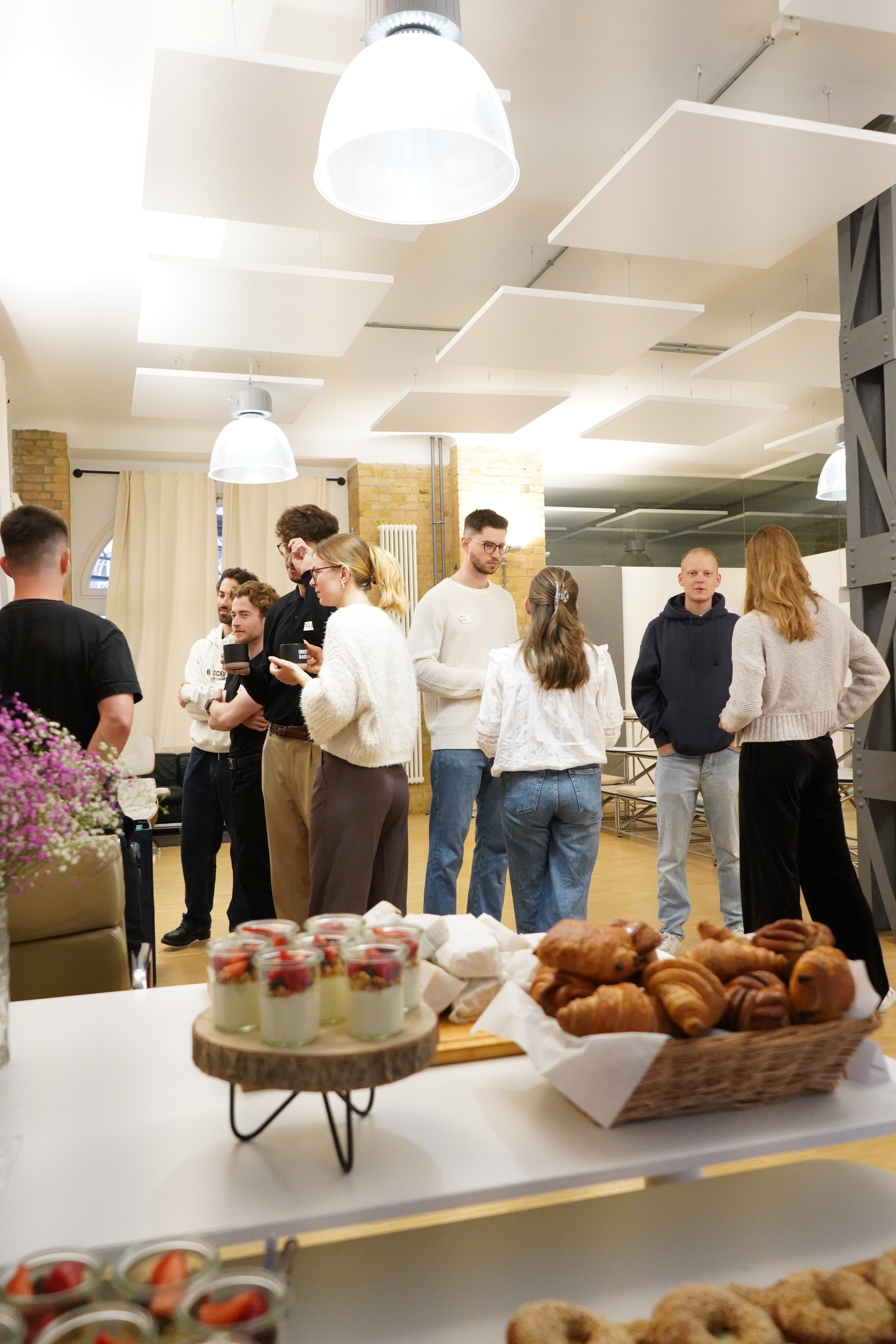 Concetrated triathlete grayscale