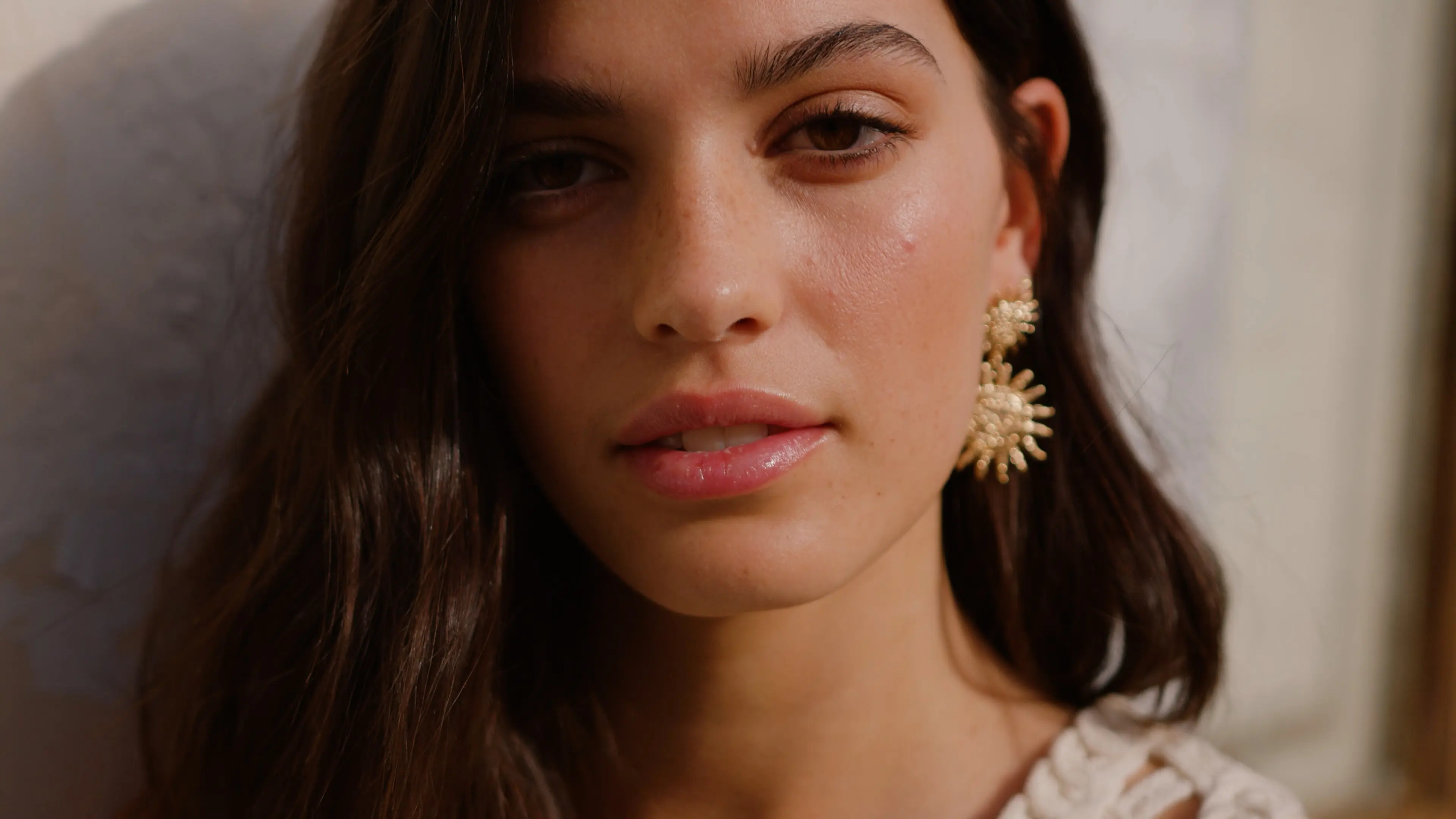 mannequin mint velvet joris favraud