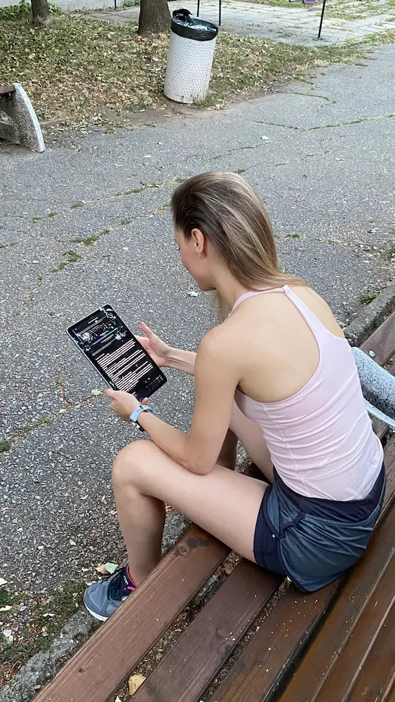 hermesx cusstomer checking her results