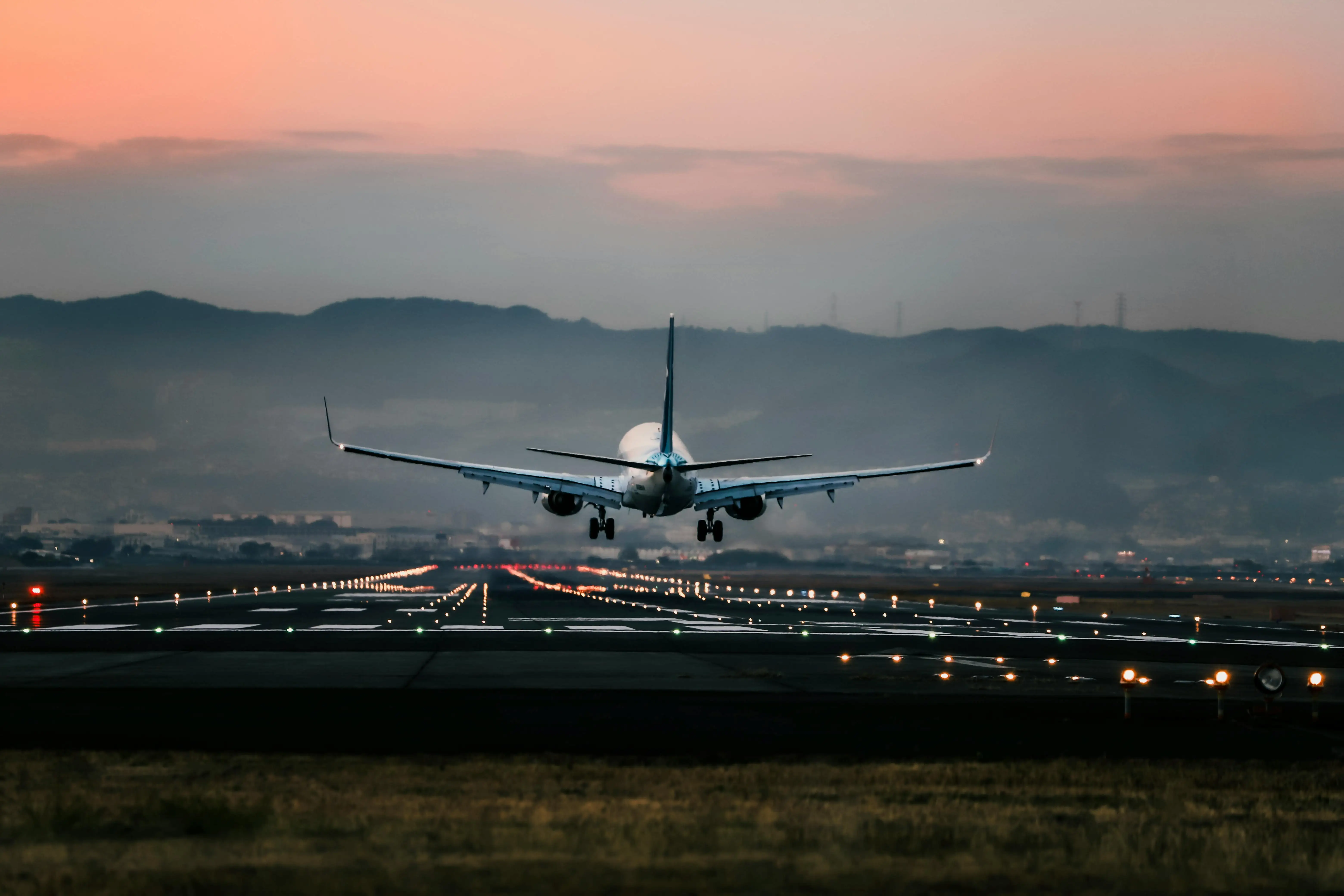 avion à l'aéroport