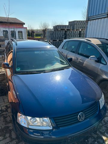 VW Passat Variant 2000 BLUE Gebrauchtwagen - Galeriebild 14