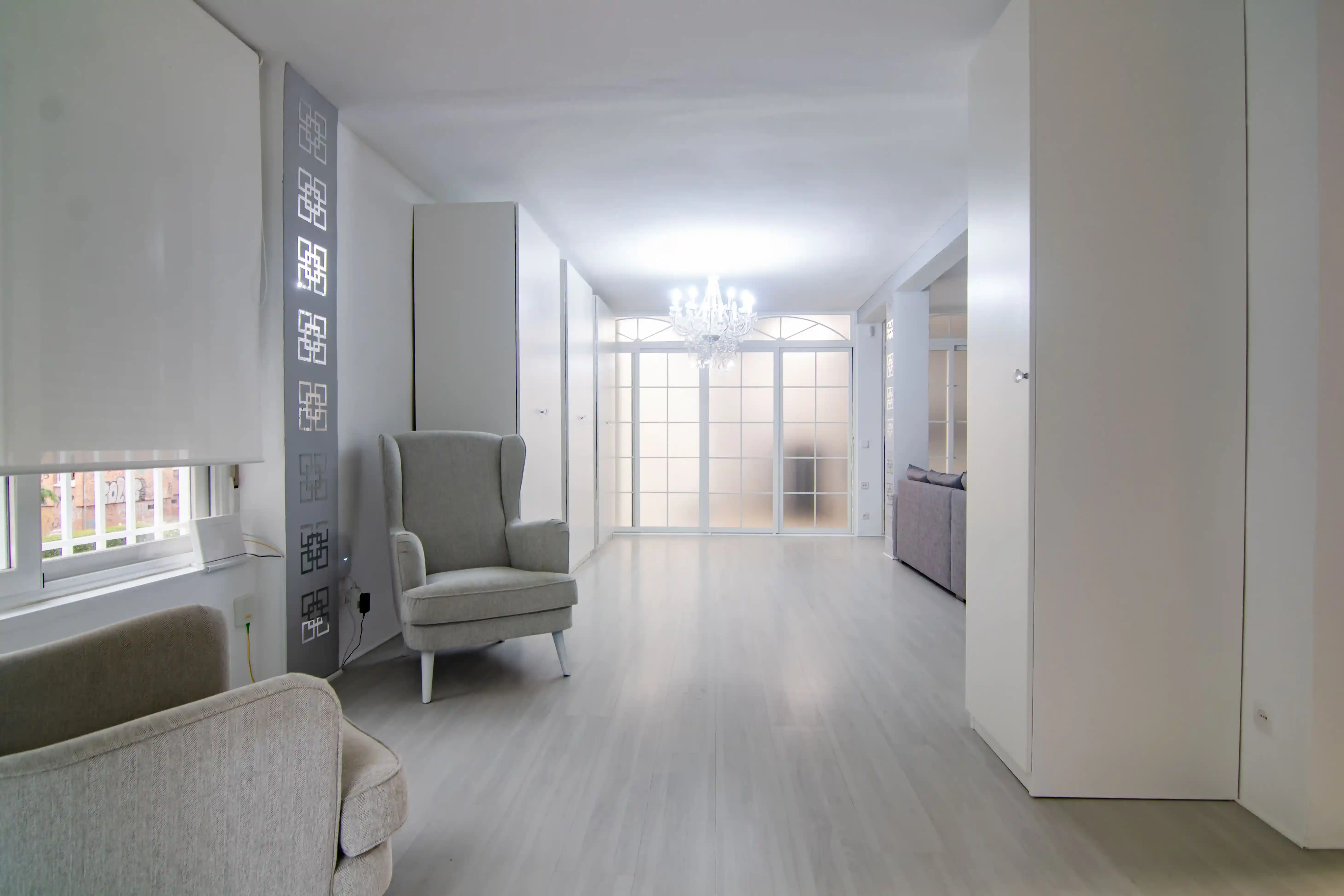 Entrada-al-salon-del-piso-en-calle-andorra-canillas