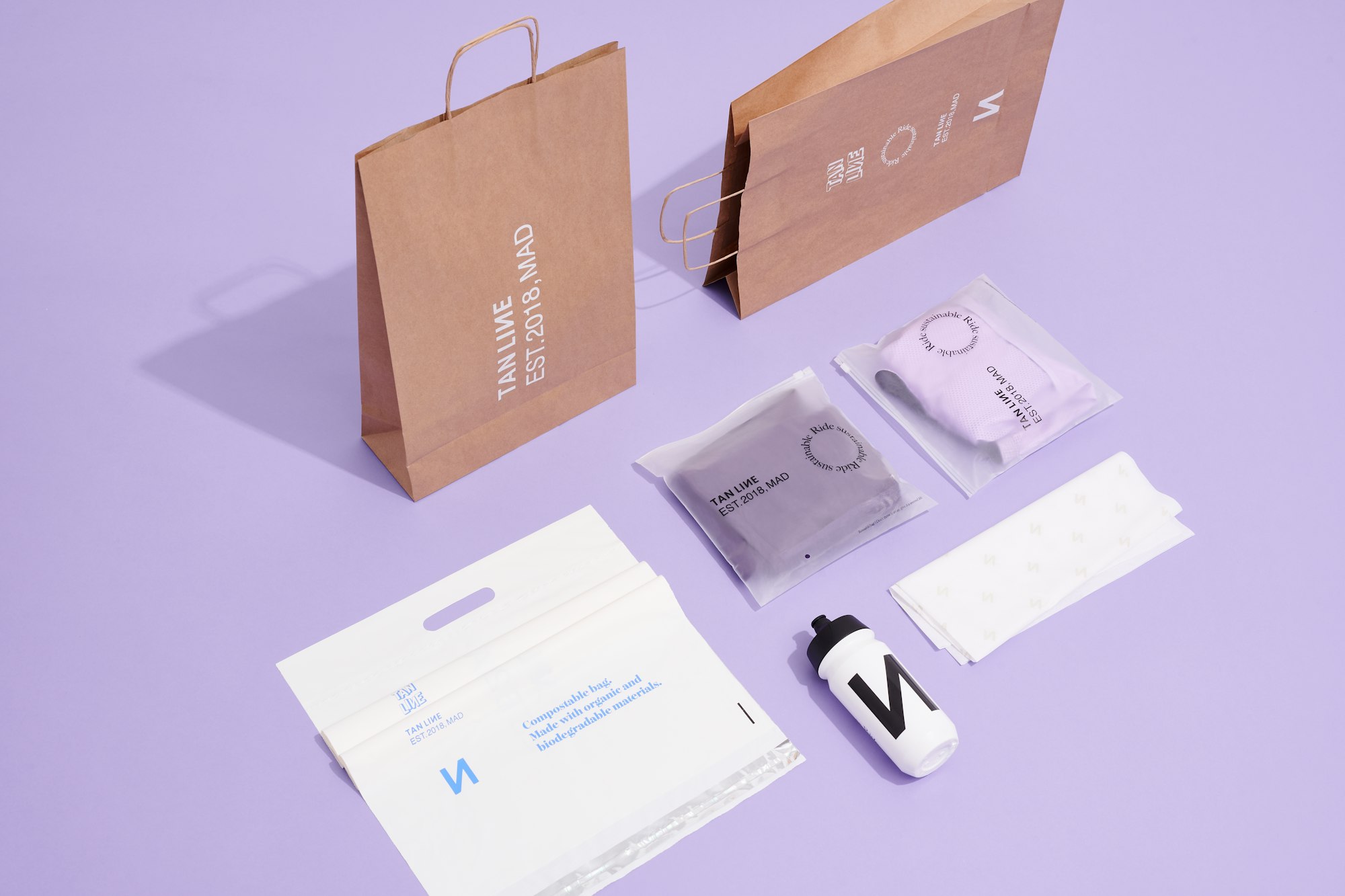 Packhelp rebranding photoshoot