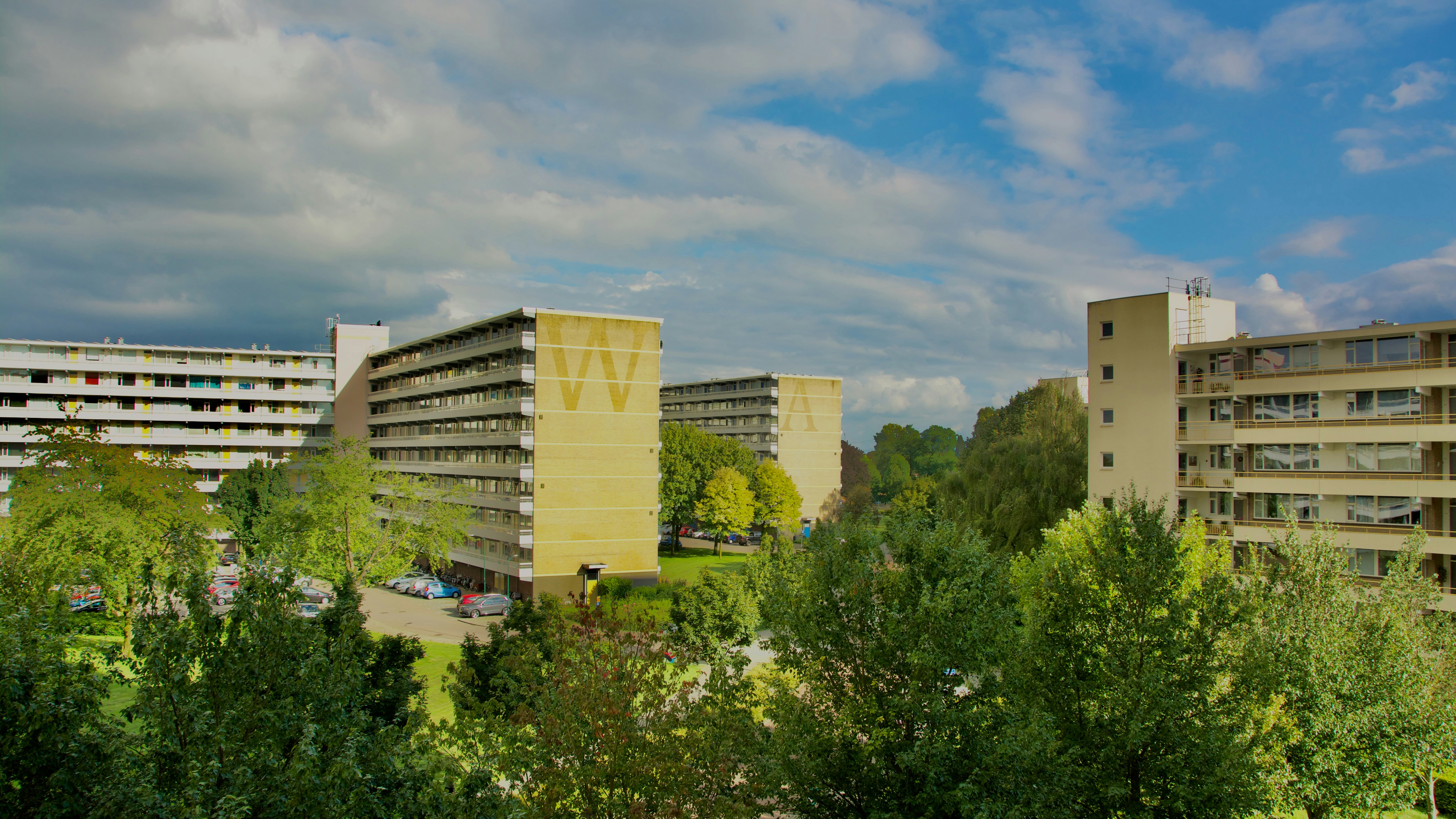 Zicht op flatgebouwen in Veenendaal, werkgebied van Verhuisteam Blauw als verhuisbedrijf voor verhuizingen