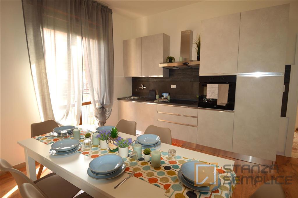 9 sqm room in Via Zanoni, Modena