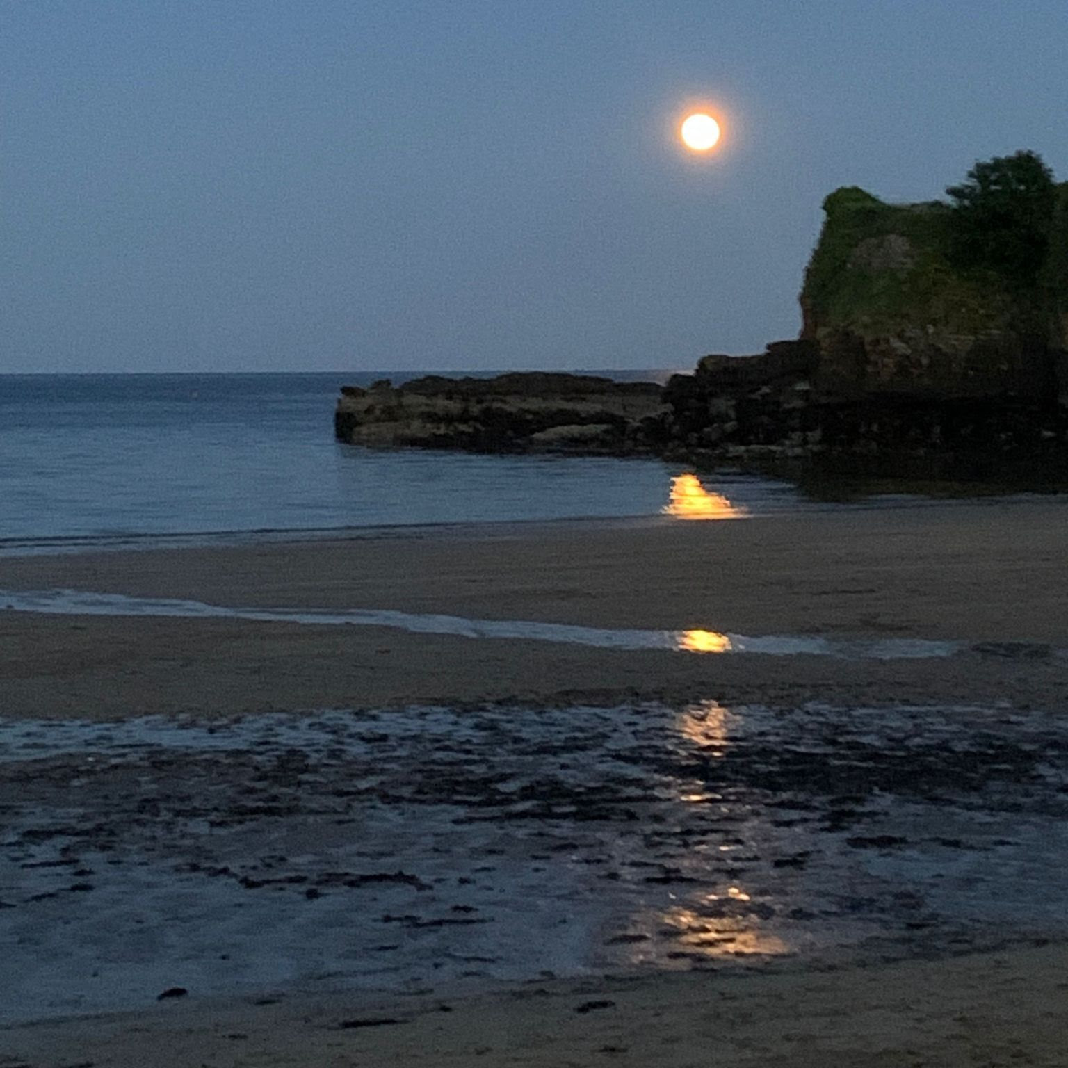 Moonrise in Dunmore East