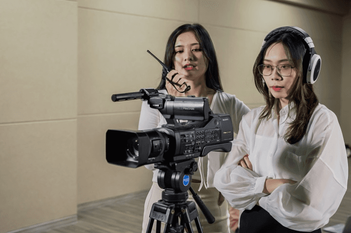 [Hướng nghiệp 2026] Truyền thông đa phương tiện - tấm vé bước vào thế giới sáng tạo số