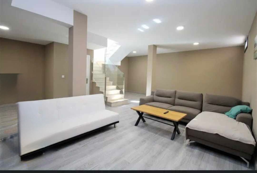 Villa Moderne à Villamartin — 3