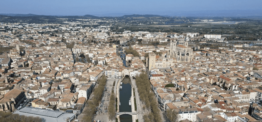 photo de la ville de Narbonne dans l'Aude en Occitanie