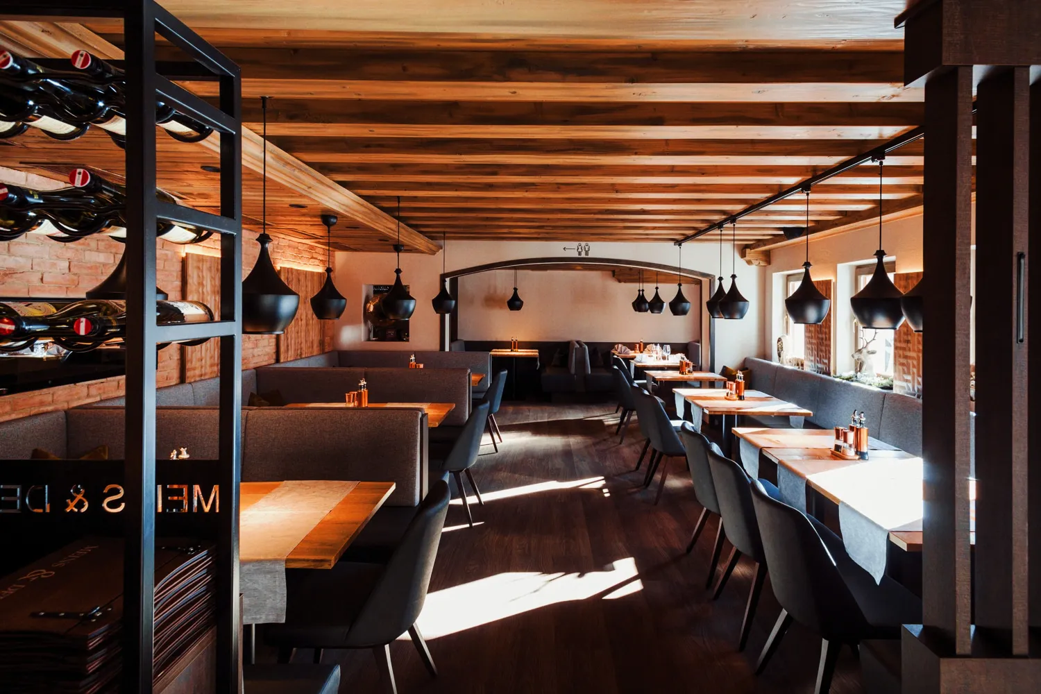 Interior dining room at Meins & Deins