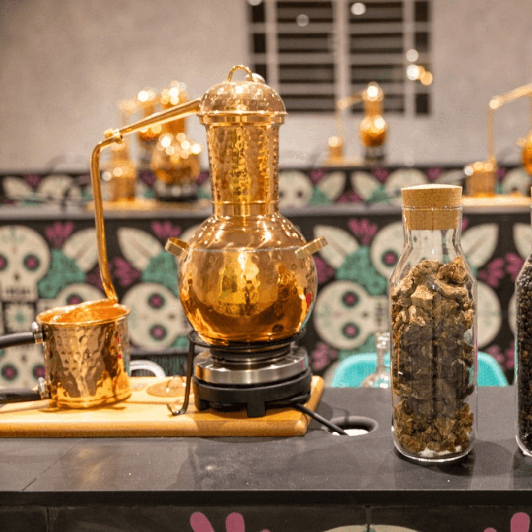 Laboratorio de Destilados: Crea tu Gin o Mezcal 2