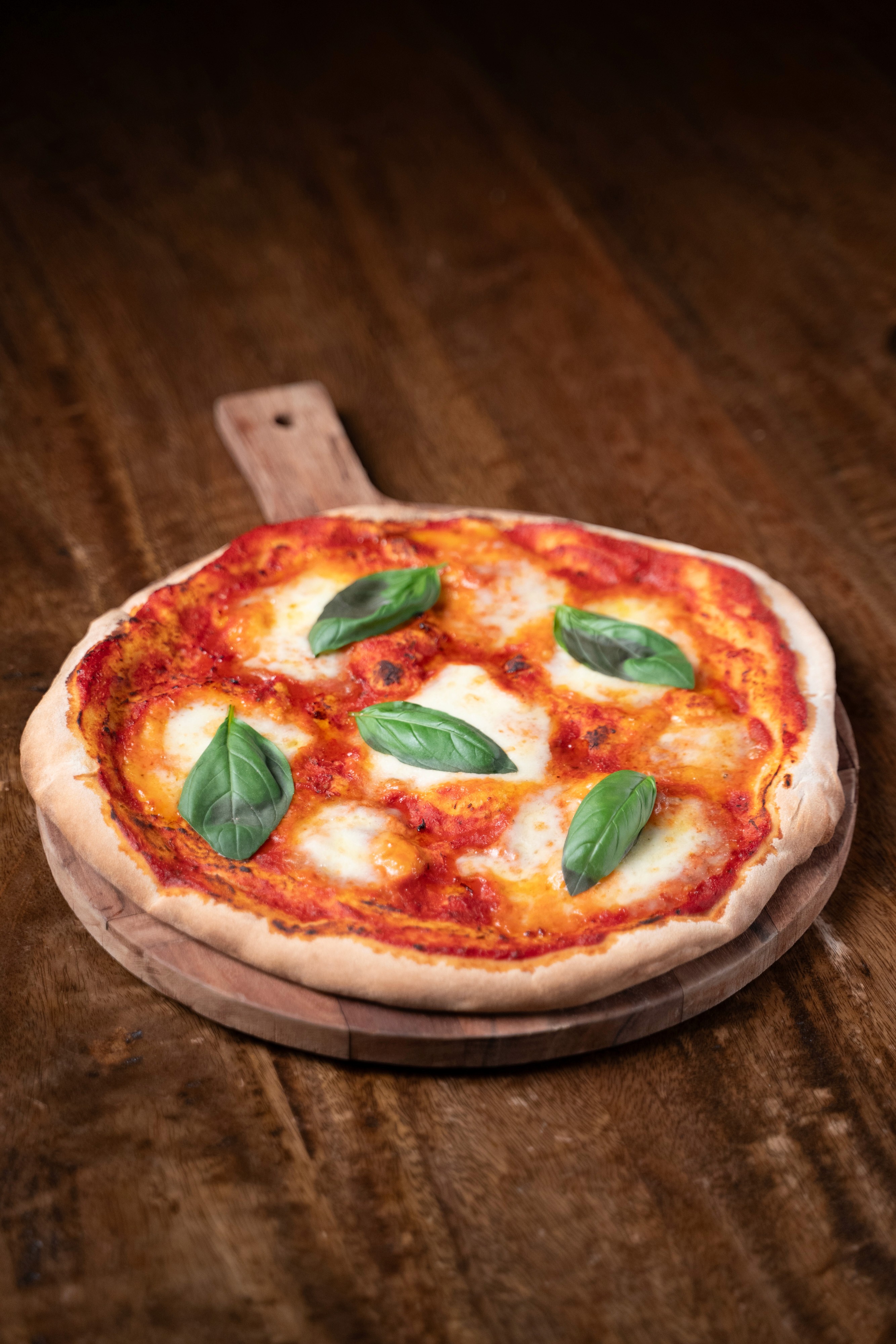 Margherita Pizza served in Fortress tavern Restaurant