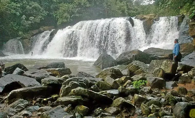Murkannu Gudda & Hadlu Waterfalls Trek&nbsp;