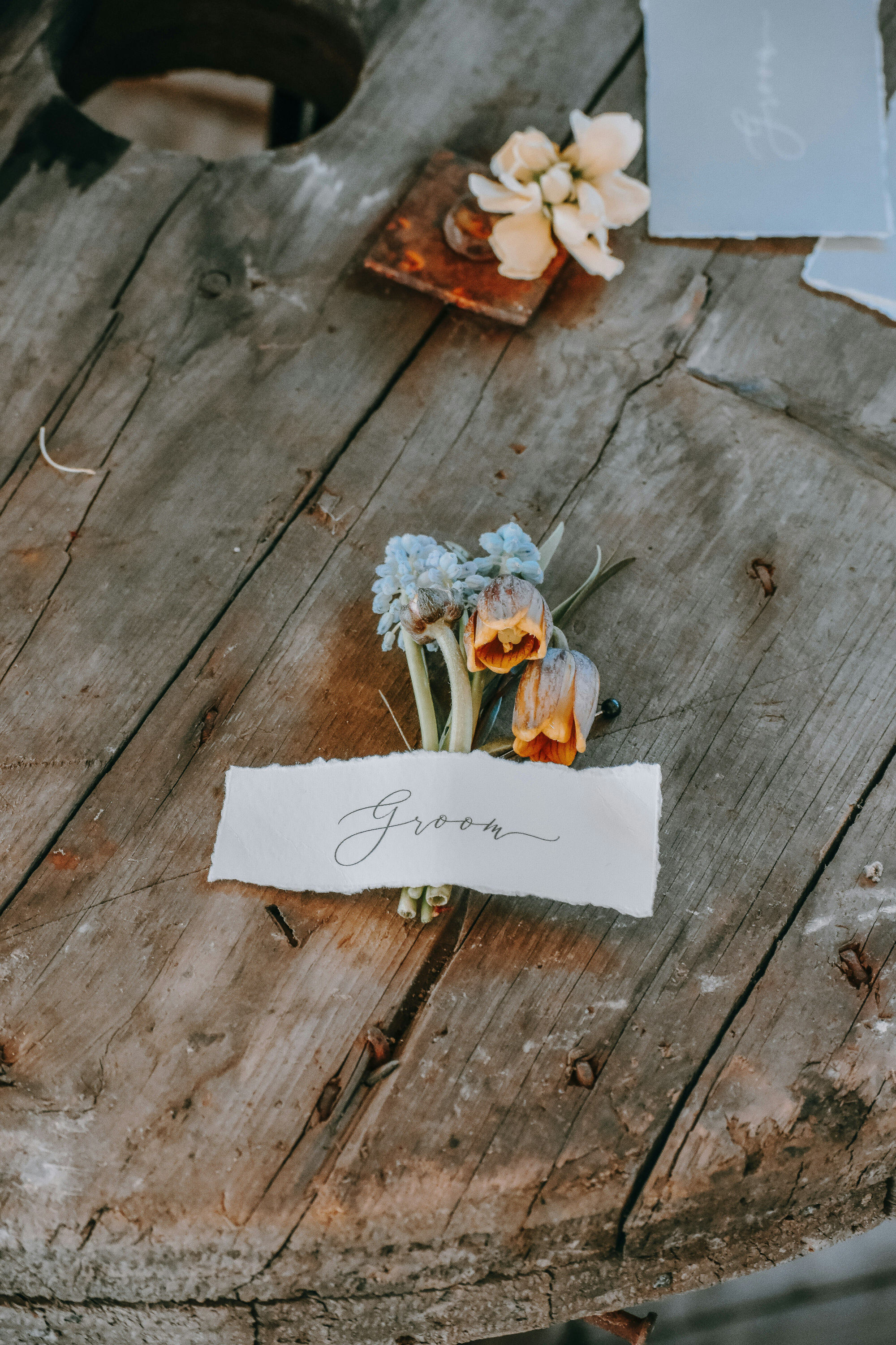 A floral boutonniere 