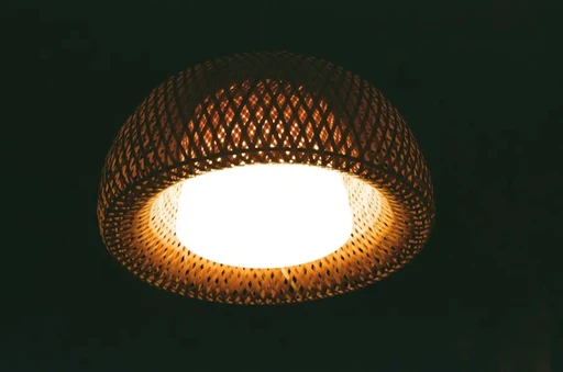 Capiz shell table lamp