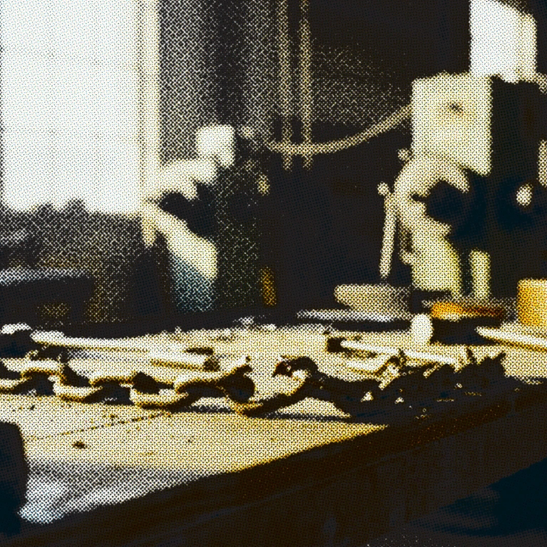 Abstract blue texture representing data-driven agility and AI innovation helping manufacturers overcome supply chain bottlenecks.