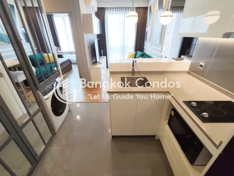 M Thonglor 10, 2 Bedroom Pet-Friendly Condo 2