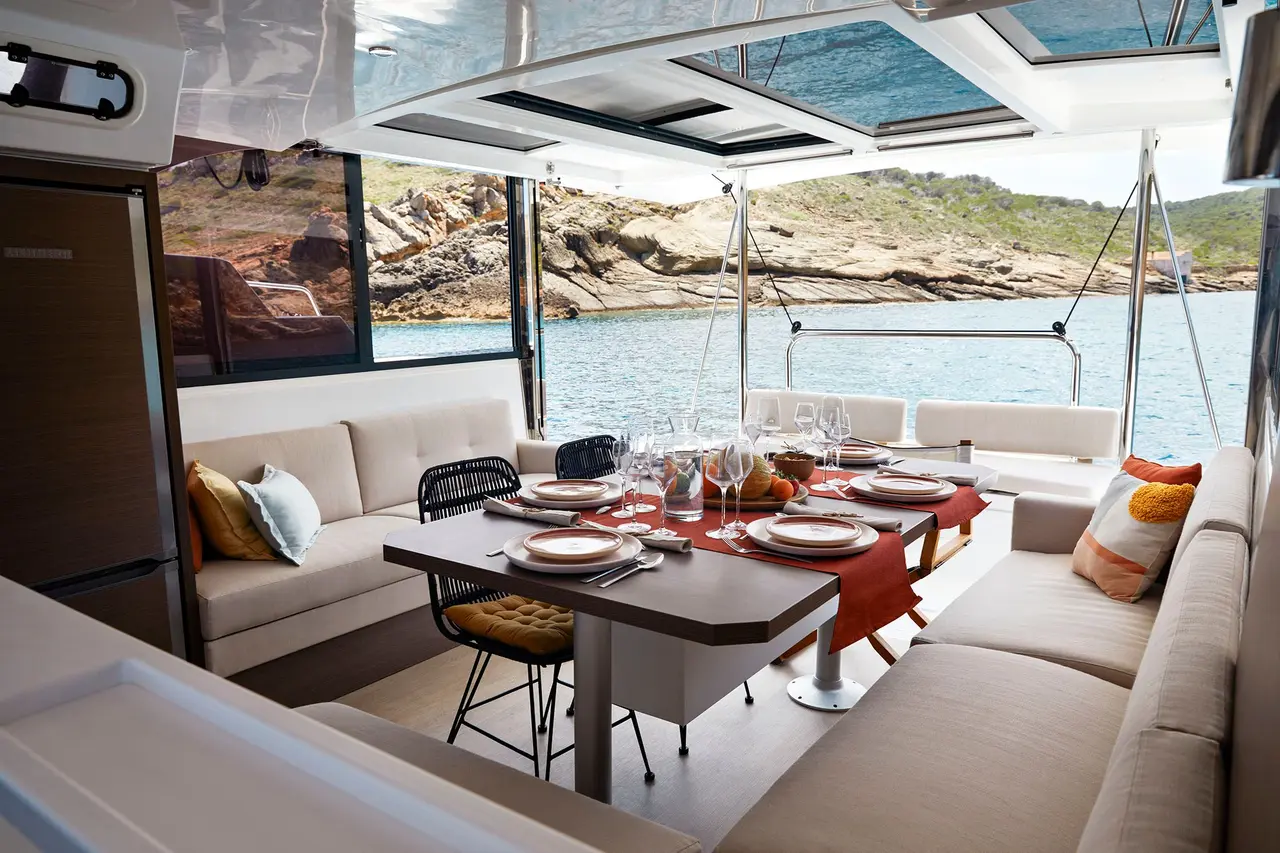 Salón del Bali Catspace
