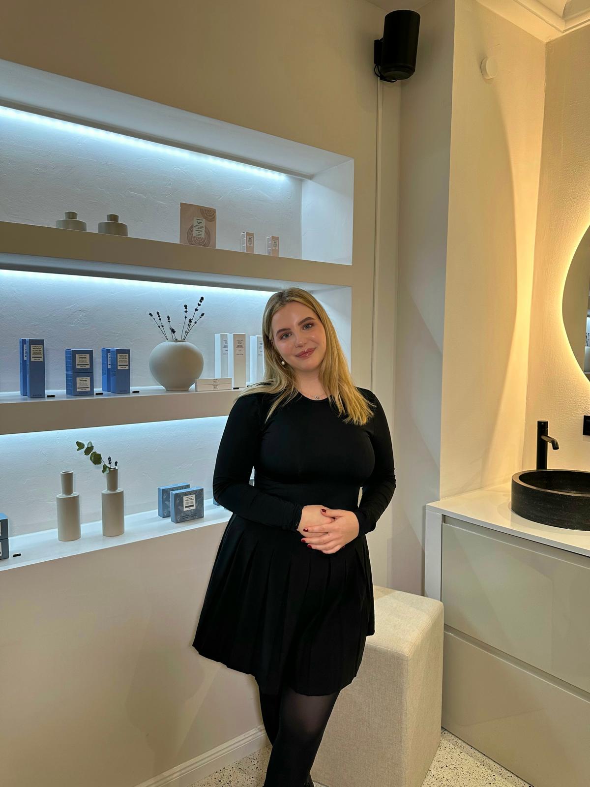 BĒBOHĀ - Yasmin Mitarbeiterin