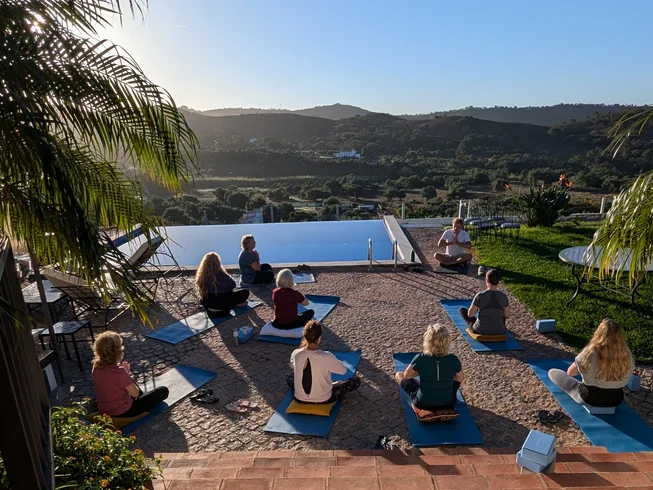 Boutique wellness retreat blending yoga, massage and holistic therapies in a calm Algarve setting.