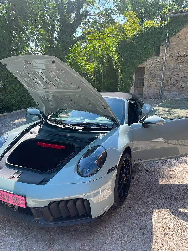 Nettoyage automobile intérieur et extérieur sans eau à domicile Aix-en-Provence - Splashy