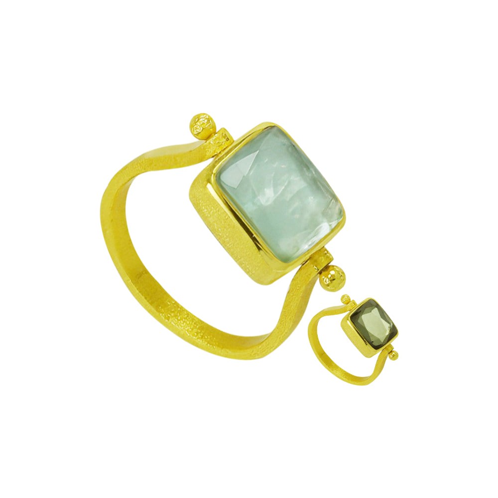 Betty Carré - Featured Items