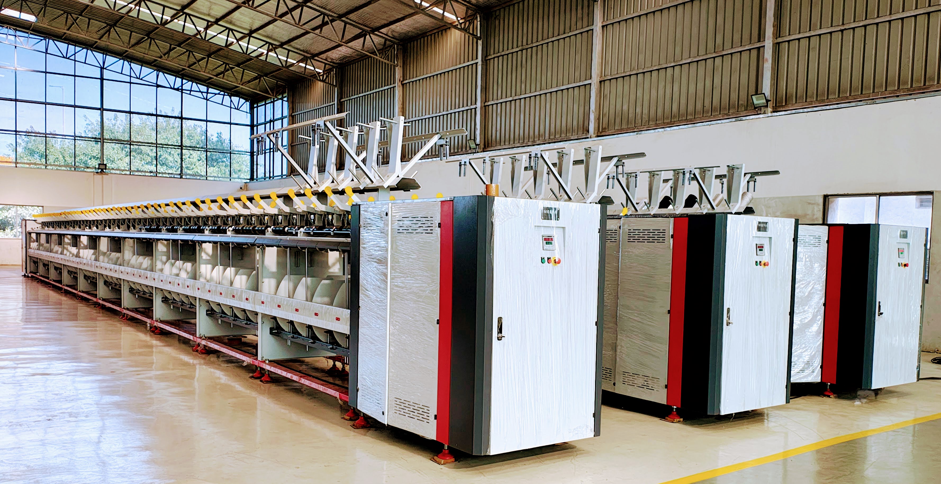 Meera's High-Bulk Yarn Manufacturing