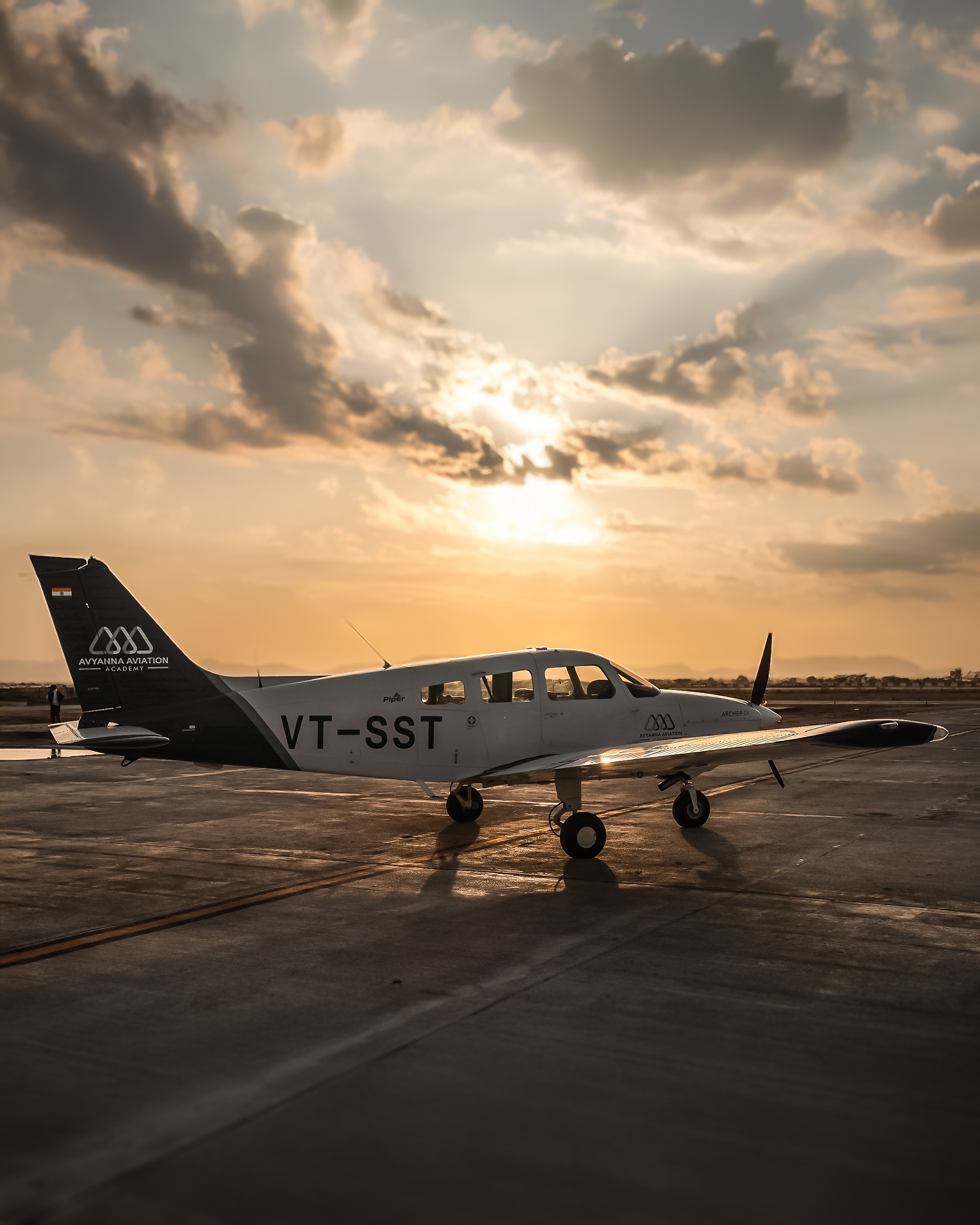 man wearing brown knit crew-neck sweater