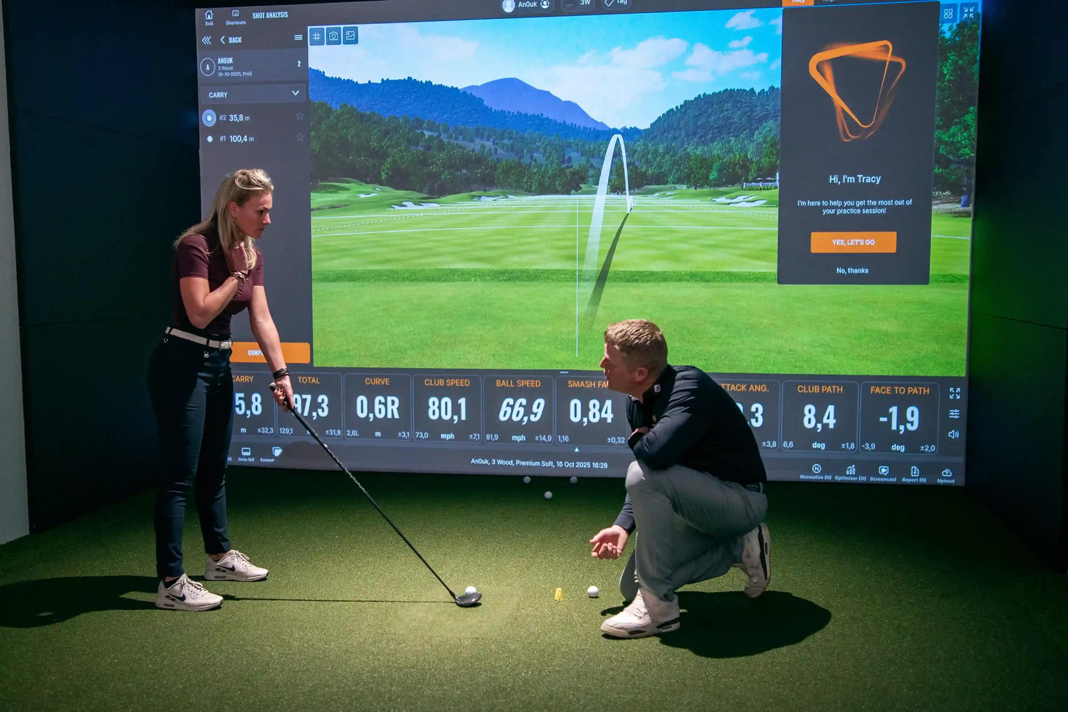 indoor-golf-les-trackman-io-coach-en-speelster-its-golf-alkmaar-noord-holland