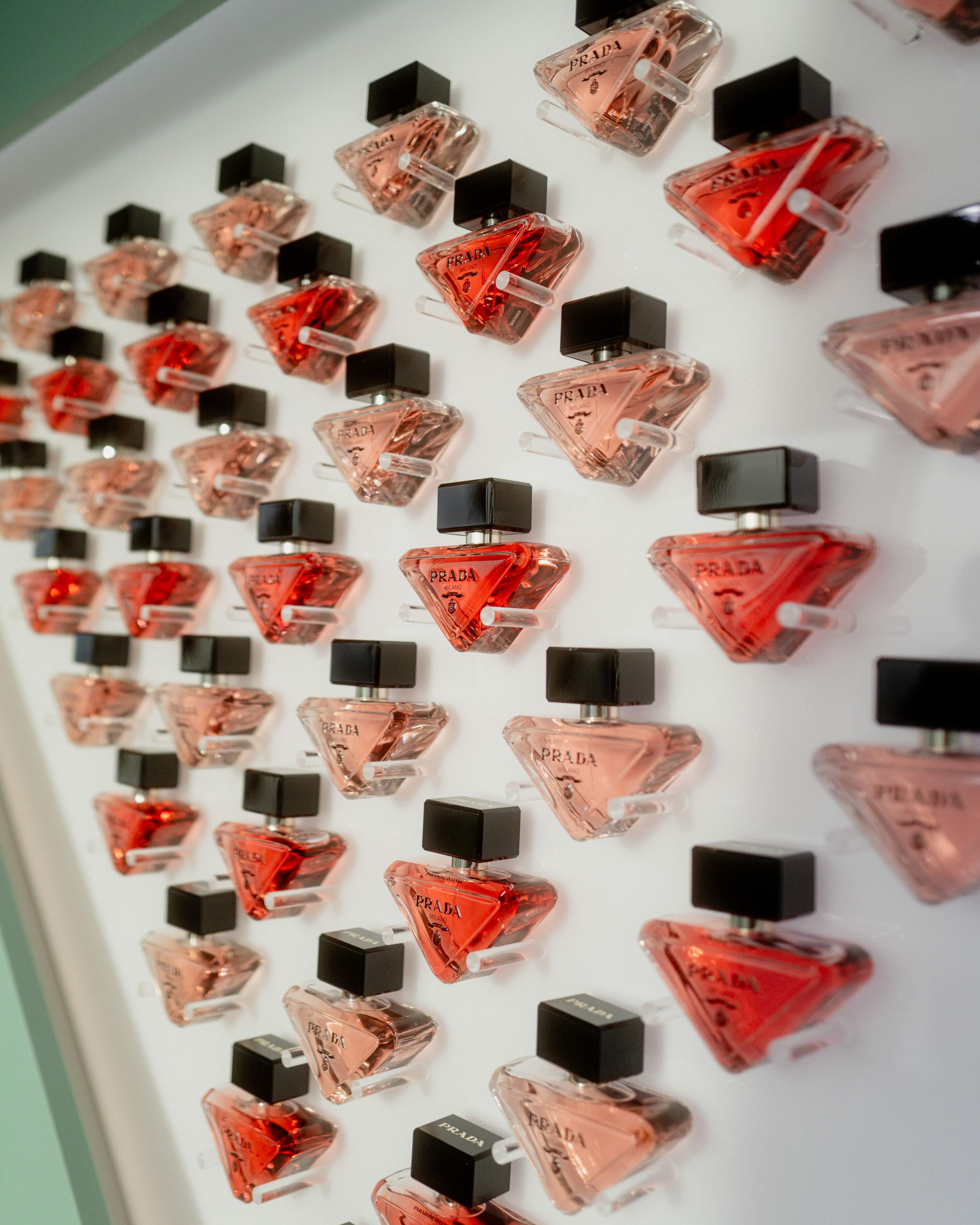 PRADA BEAUTY x Paradoxe Event