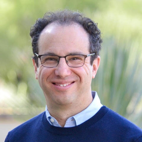 Matthew Pttinsky headshot
