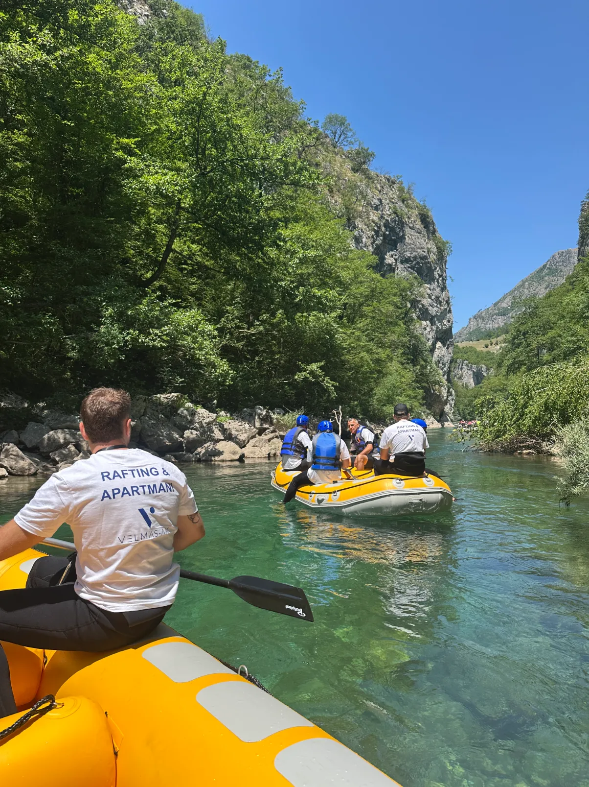 velmas-rafting