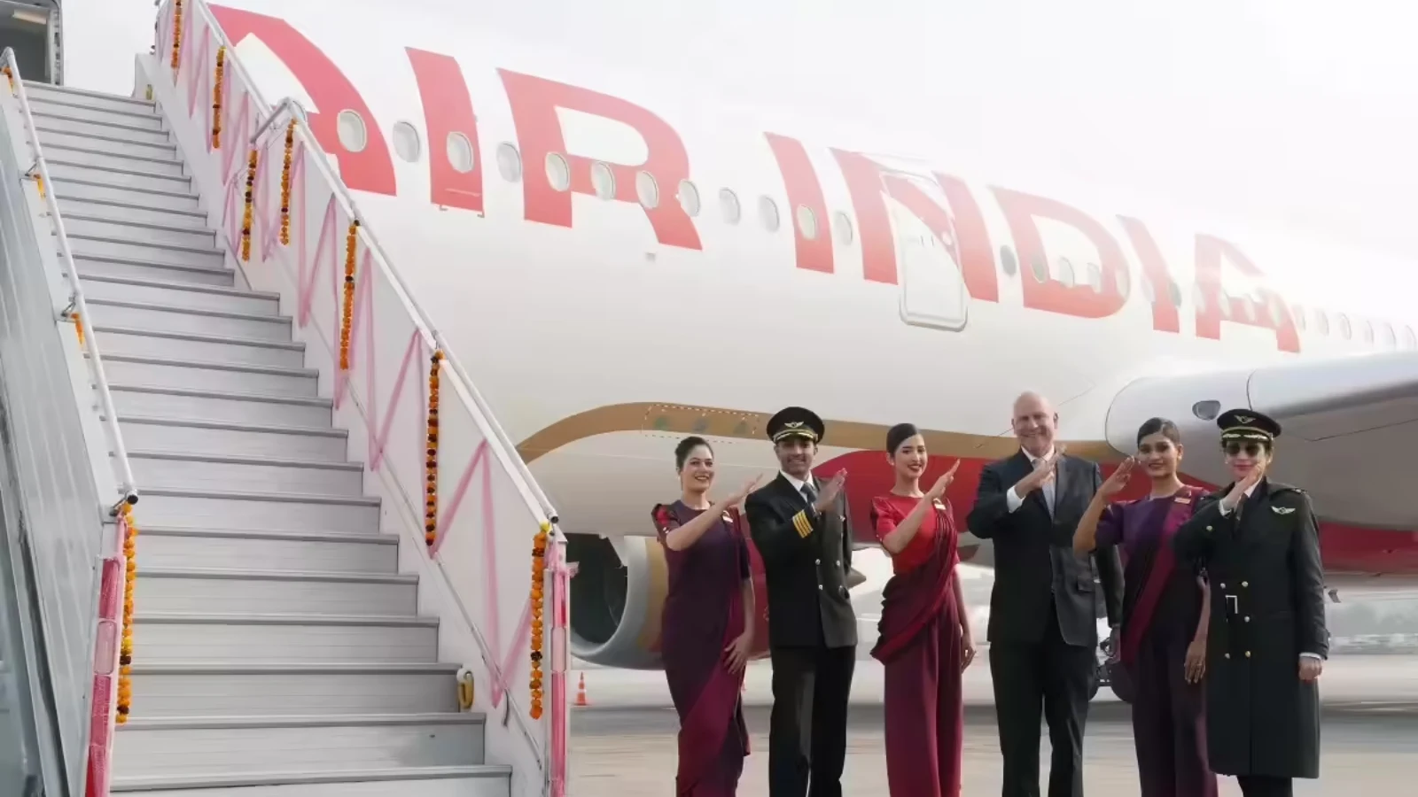 New Delhi to Toronto Flights