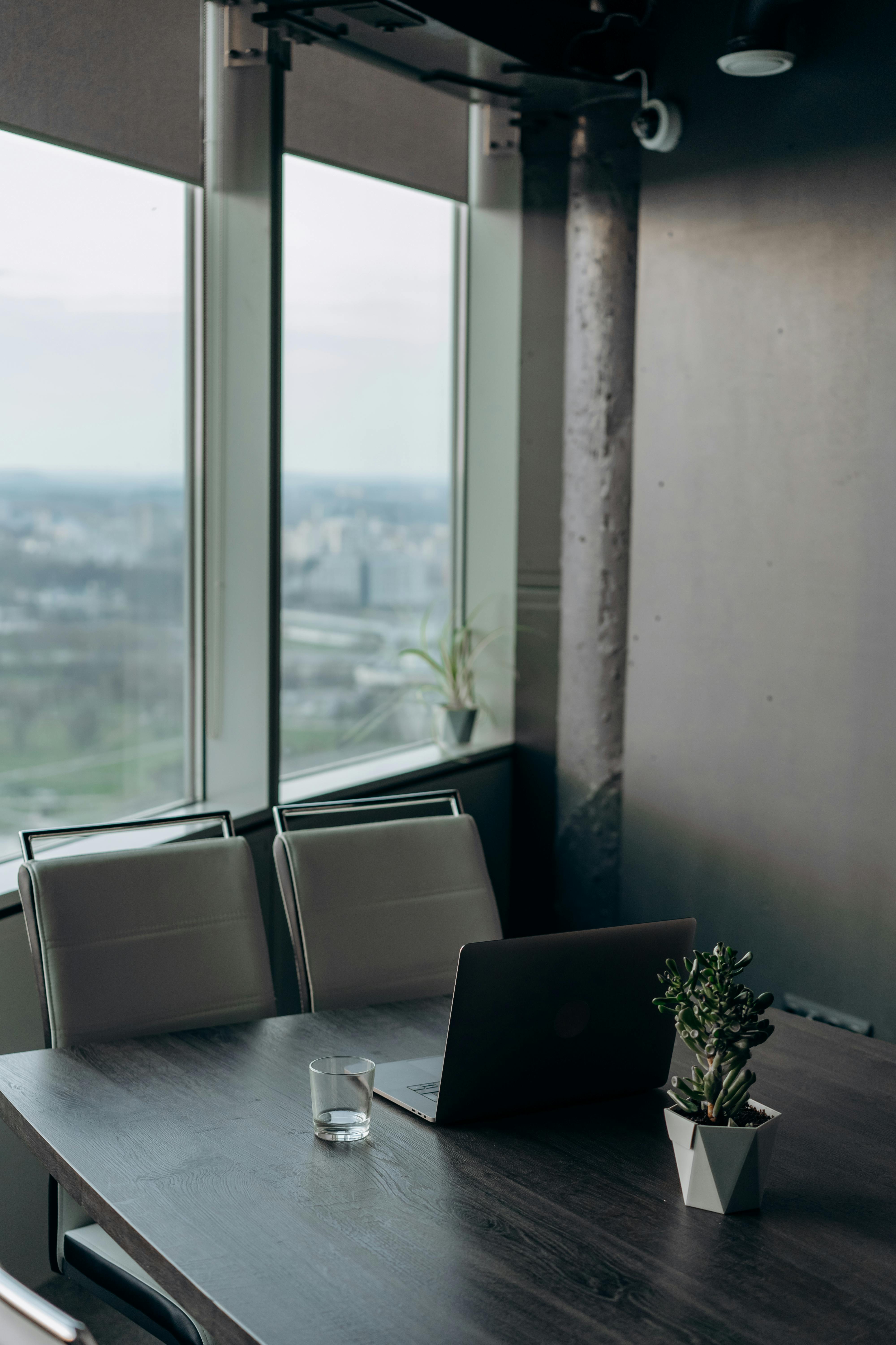 Modern boardroom with city views — Maranta Capital private lending