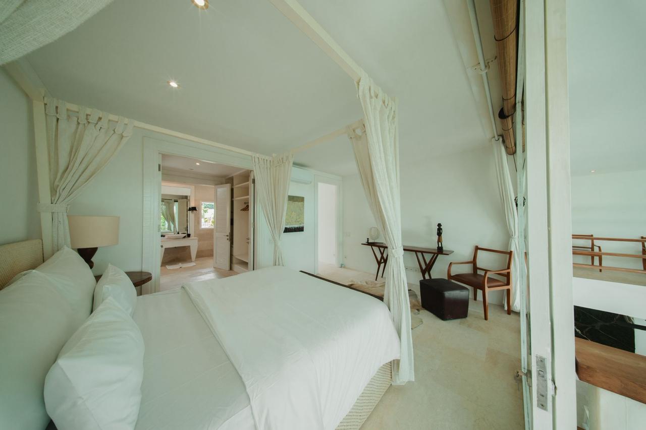 5-bedroom villa by the river in Pererenan