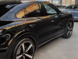 Porsche Cayenne E-Hybrid Coupé — Vorschaubild 6