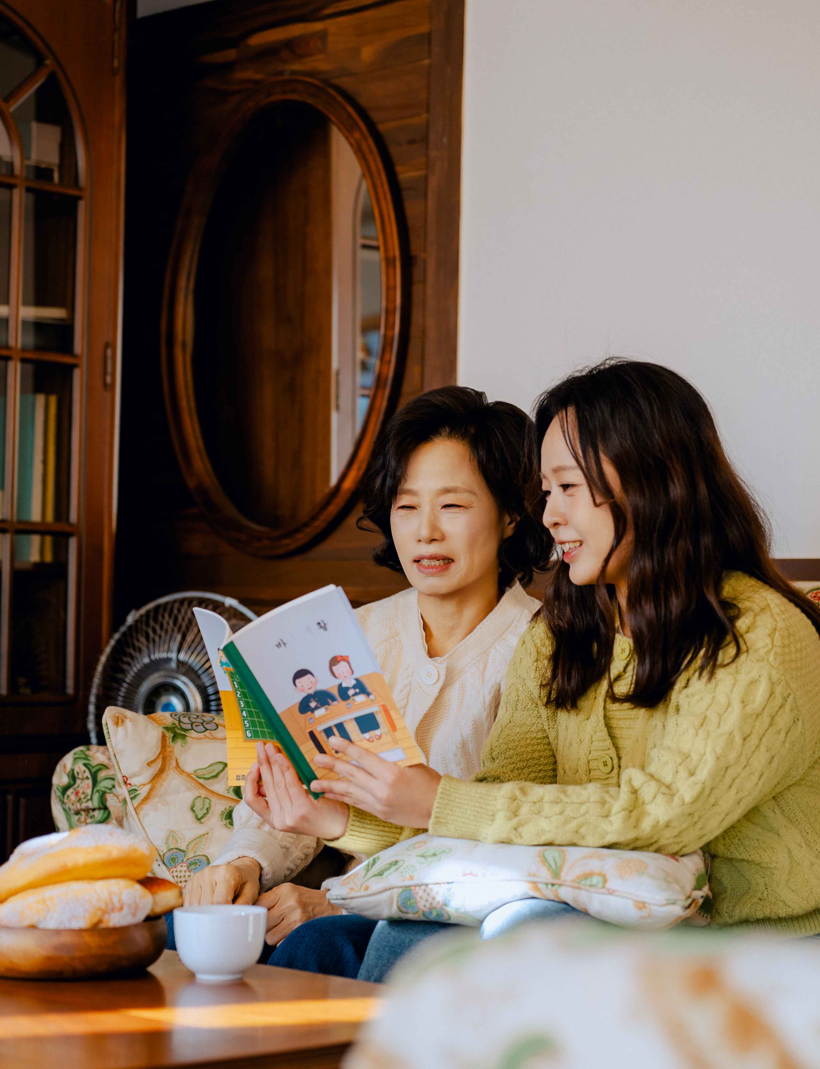 [필름커넥트] 서울 가족 홈스냅 추천 | 작가추천 유운필름