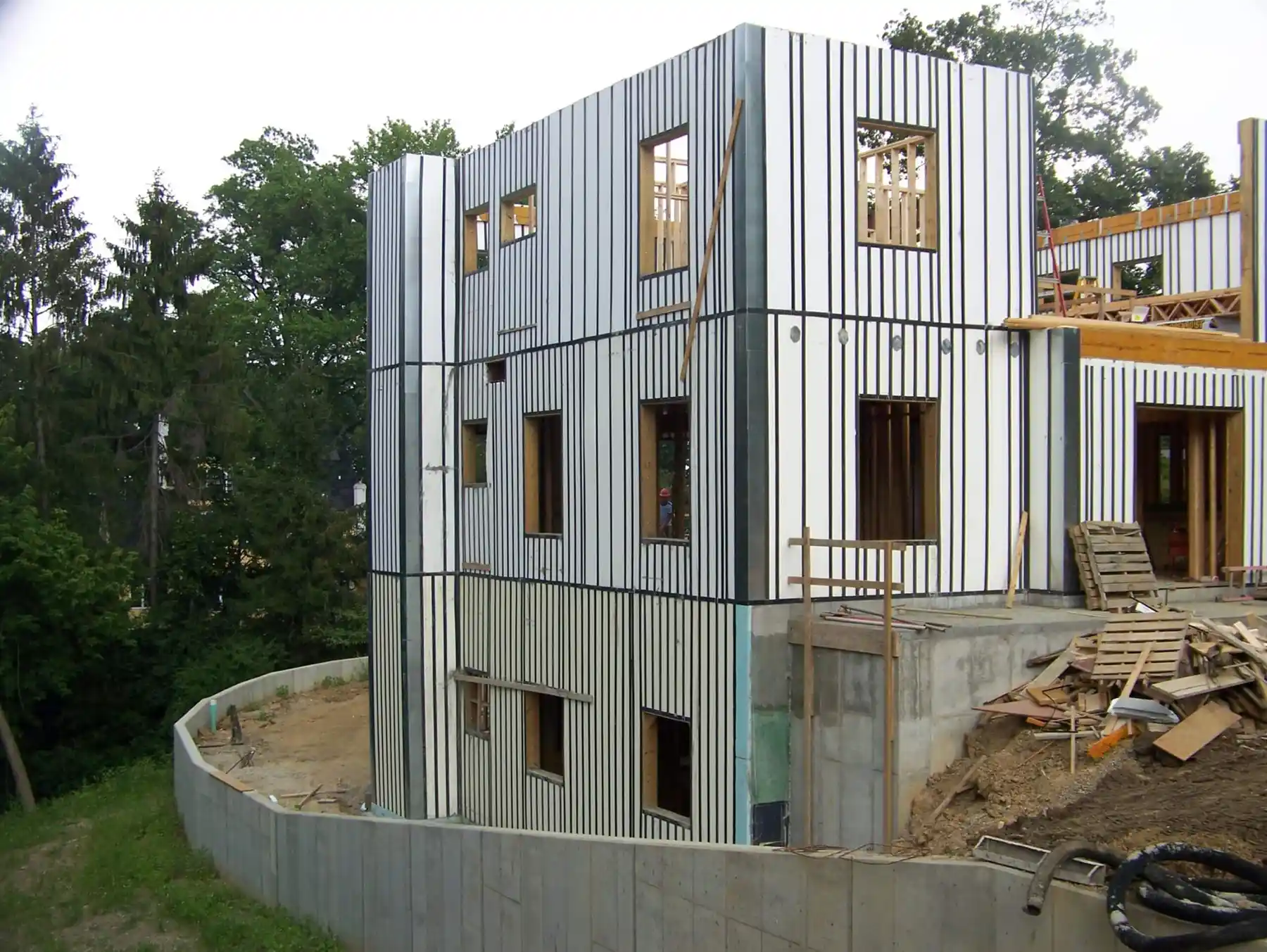Above-grade multi-story home built with Pow-R-Wall