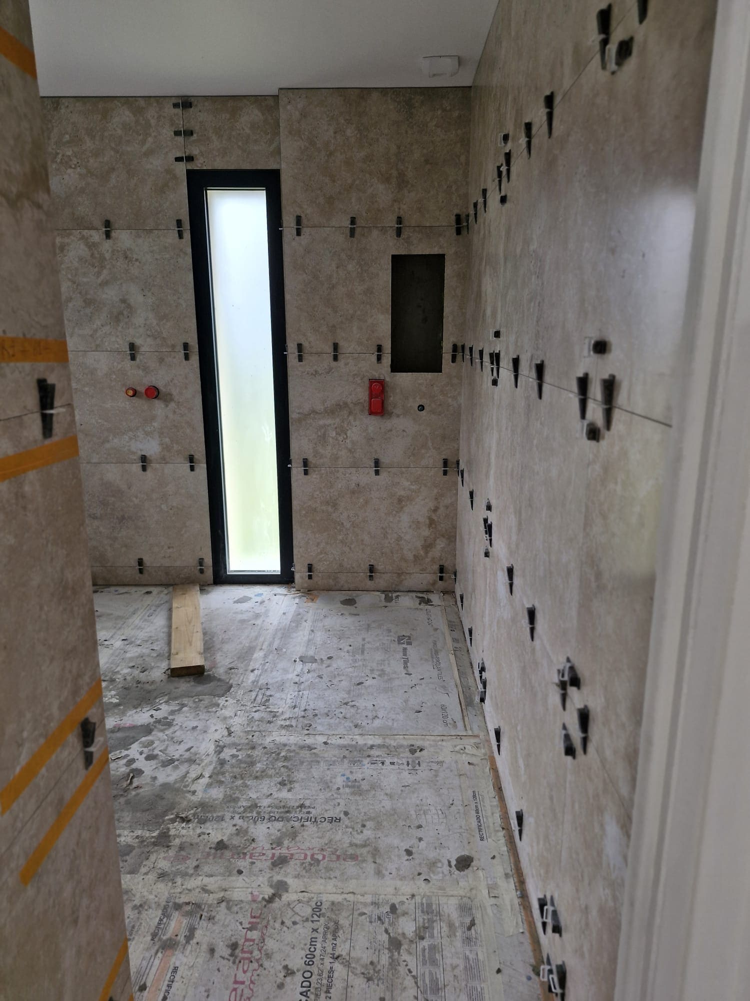 Appartement avant rénovation complète à Paris