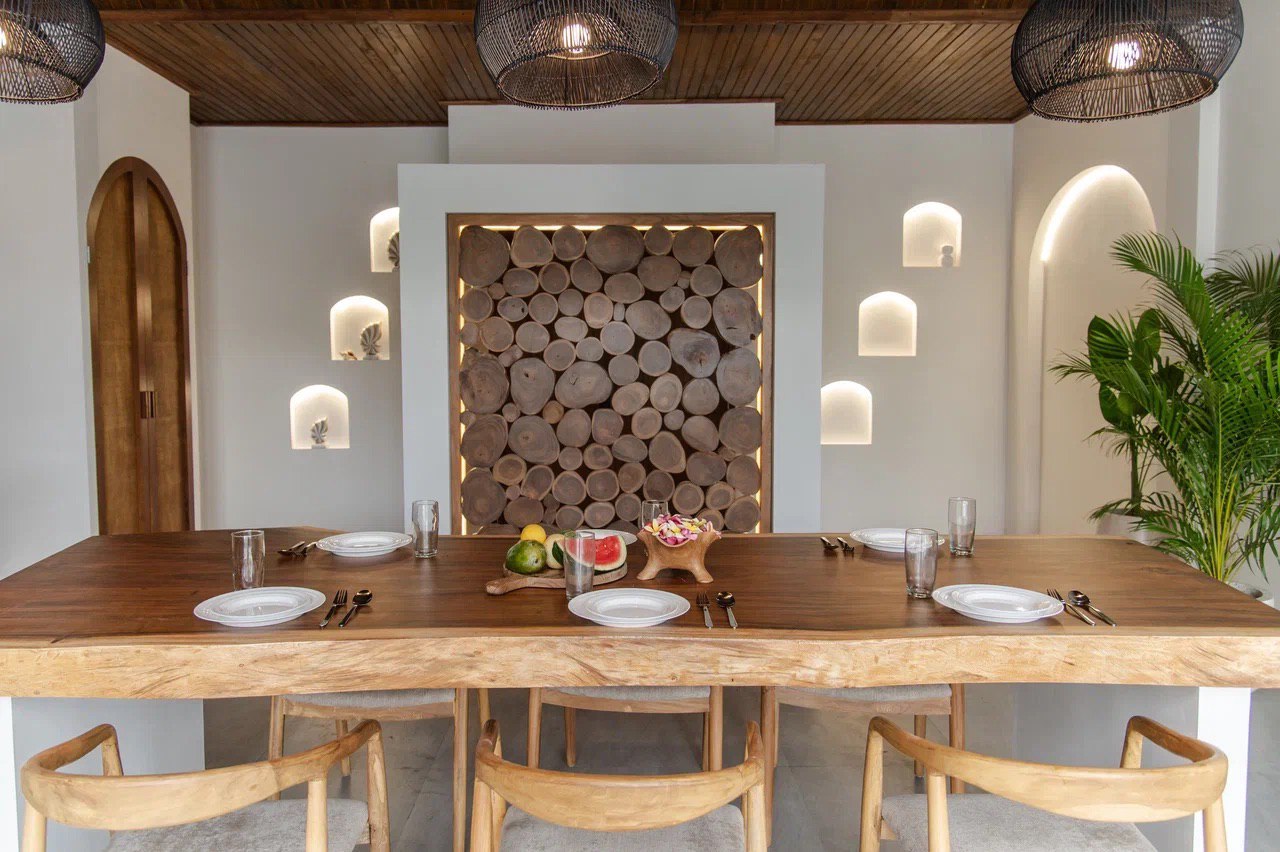 A new modern 2-bedroom villa with jungle views in Ungasan